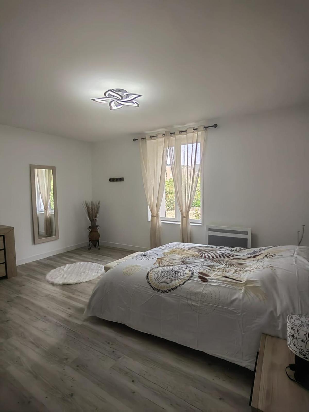 Bel Appartement Bord Du Rhone 발랑스 외부 사진
