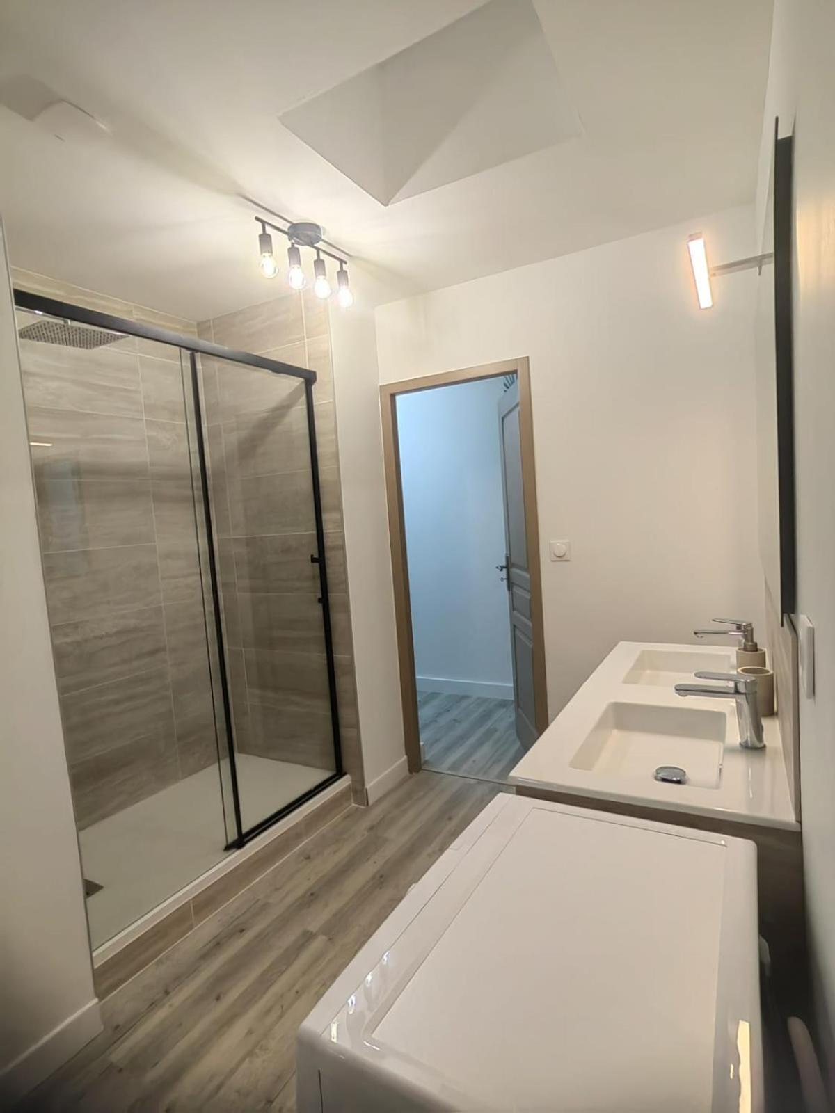 Bel Appartement Bord Du Rhone 발랑스 외부 사진
