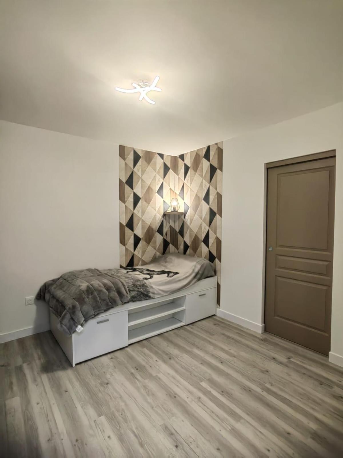 Bel Appartement Bord Du Rhone 발랑스 외부 사진