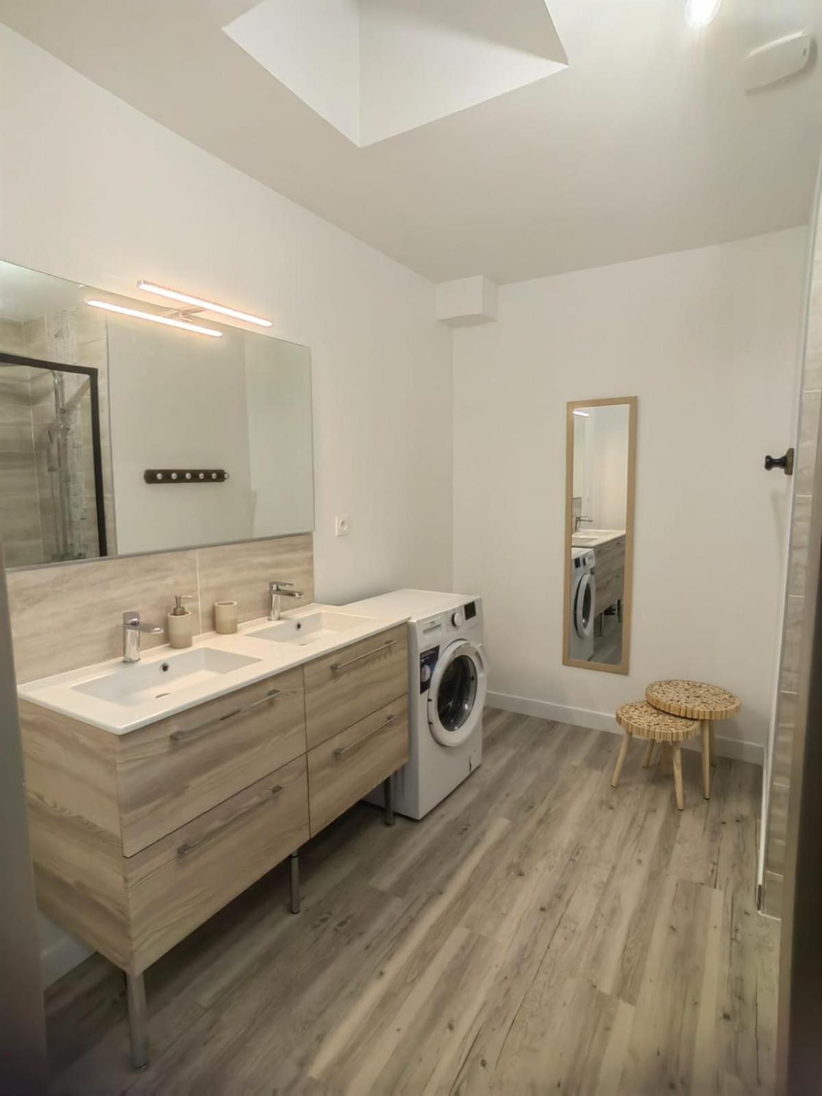 Bel Appartement Bord Du Rhone 발랑스 외부 사진